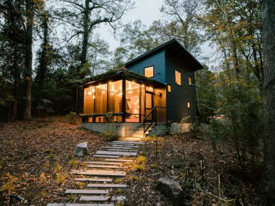 Modern Tiny House in the Trees