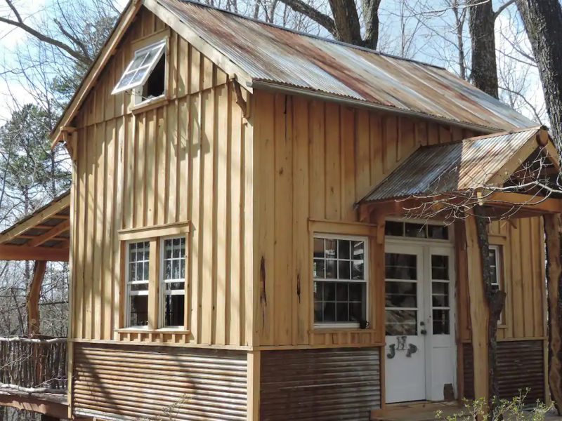 Peach's Paradise Eco-Cabin & Bath In The City